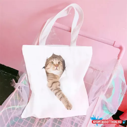 Kirobbanó cica vászon bevásárlótáska
