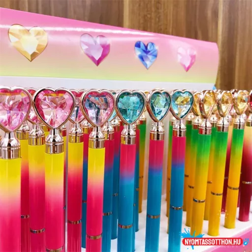 Szivecskés - kristályos színes testű golyóstoll, 0.5mm