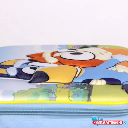 Bluey Hug thermo 3D uzsonnás táska 24 cm