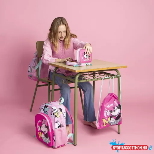 Disney Minnie Team tolltartó töltött 3 emeletes