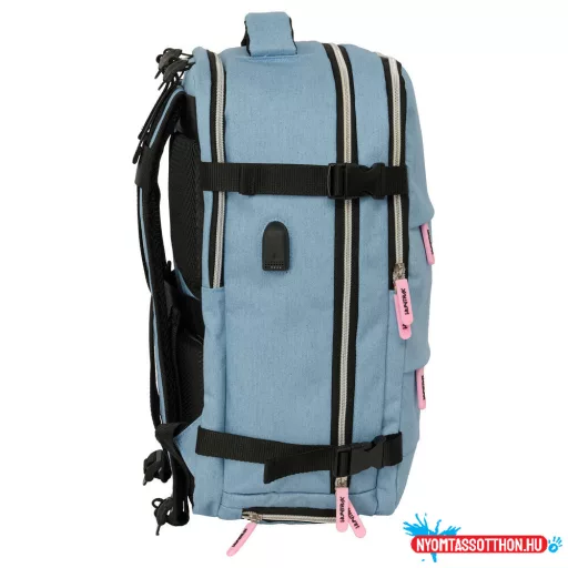 K-pop Démonvadászok Denim Dreams utazó hátizsák 44 cm