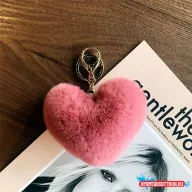 Szőrös szivecskés kulcstartó