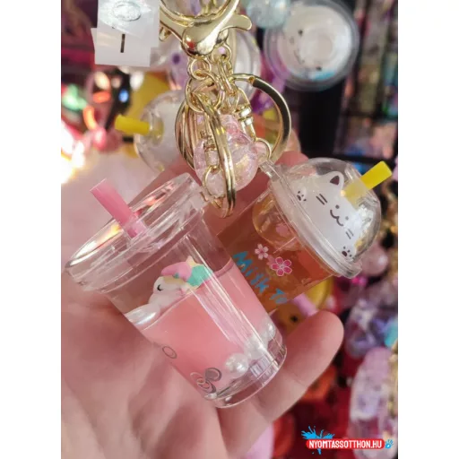 Cuki shake/ tea Kulcstartó