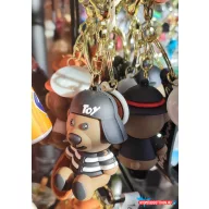 Maci Alakú Szilikon Kulcstartó