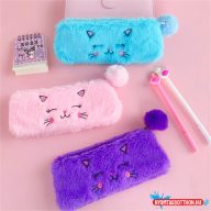 Mosolygós szőrös cicás tolltartó pompommal