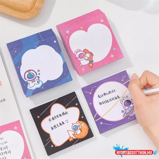 Asztronauta mintás öntapadós jegyzettömb